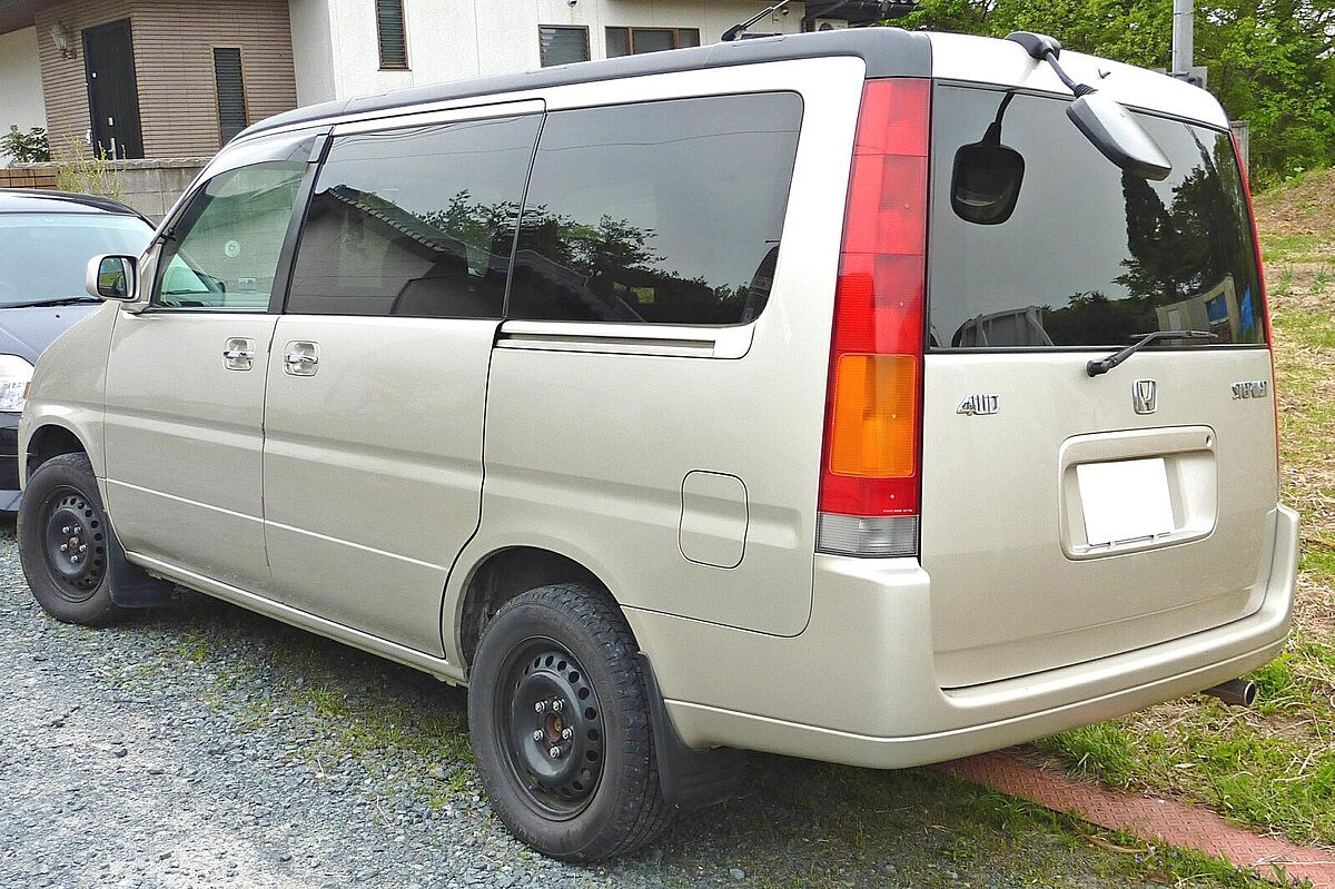 Honda Stepwgn 4. generace (2009-2015)