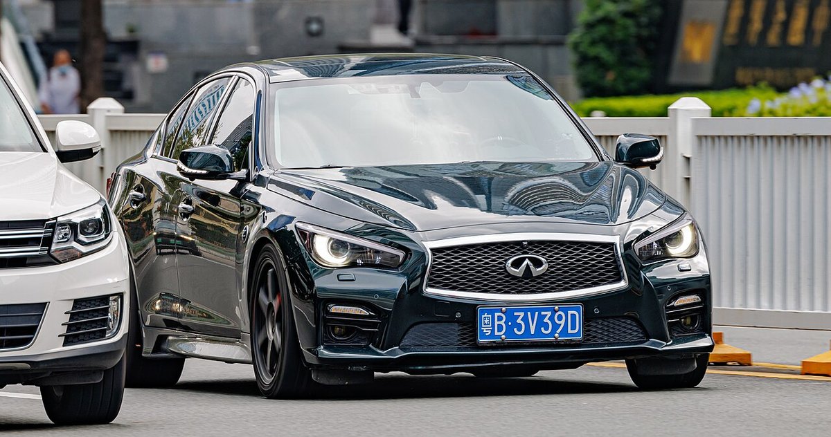 Infiniti Q50 (2014-)