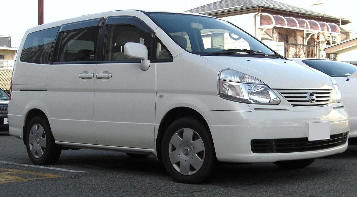 Nissan Serena C24 2. generace