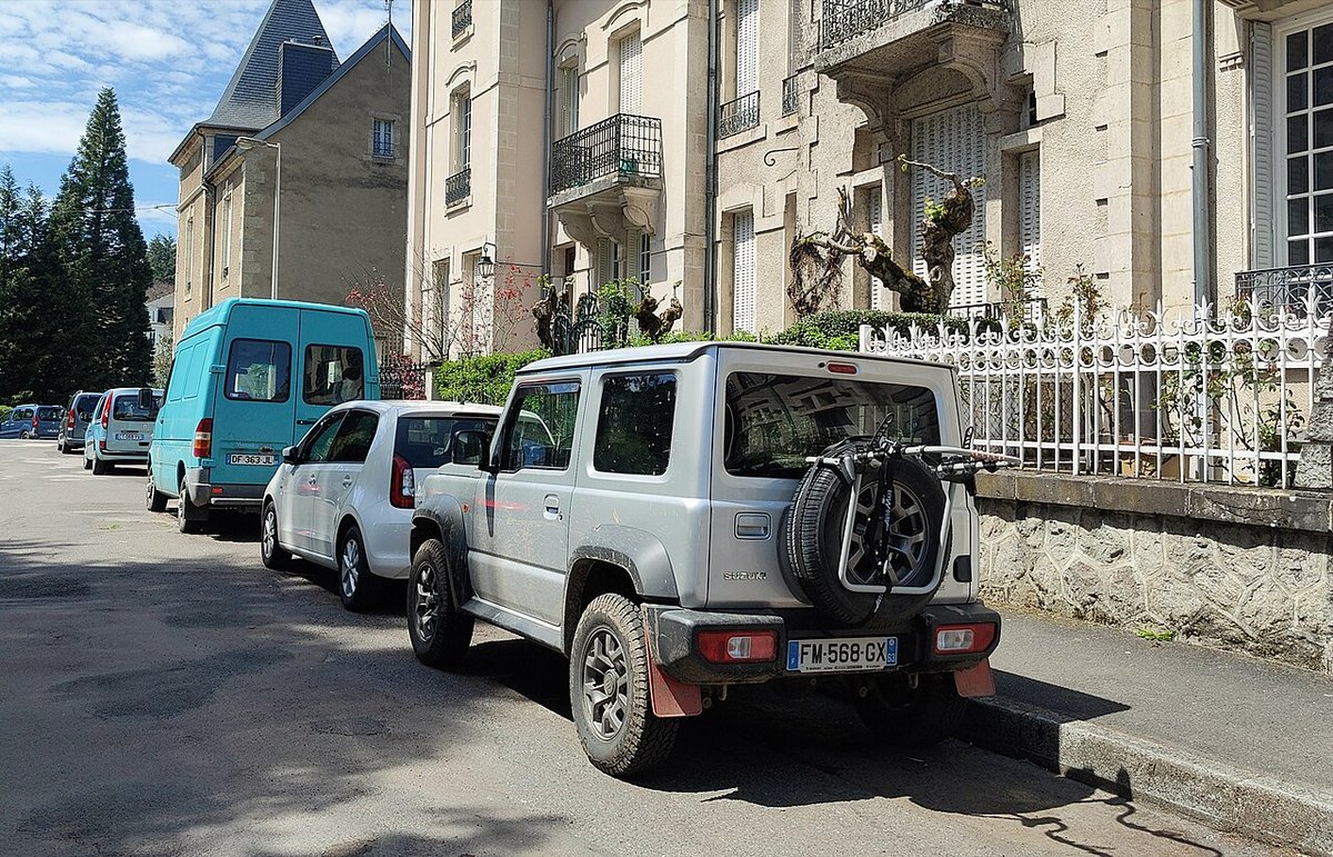 Suzuki Jimny SJ/JA (1981-1998) – Zrození Samuraje