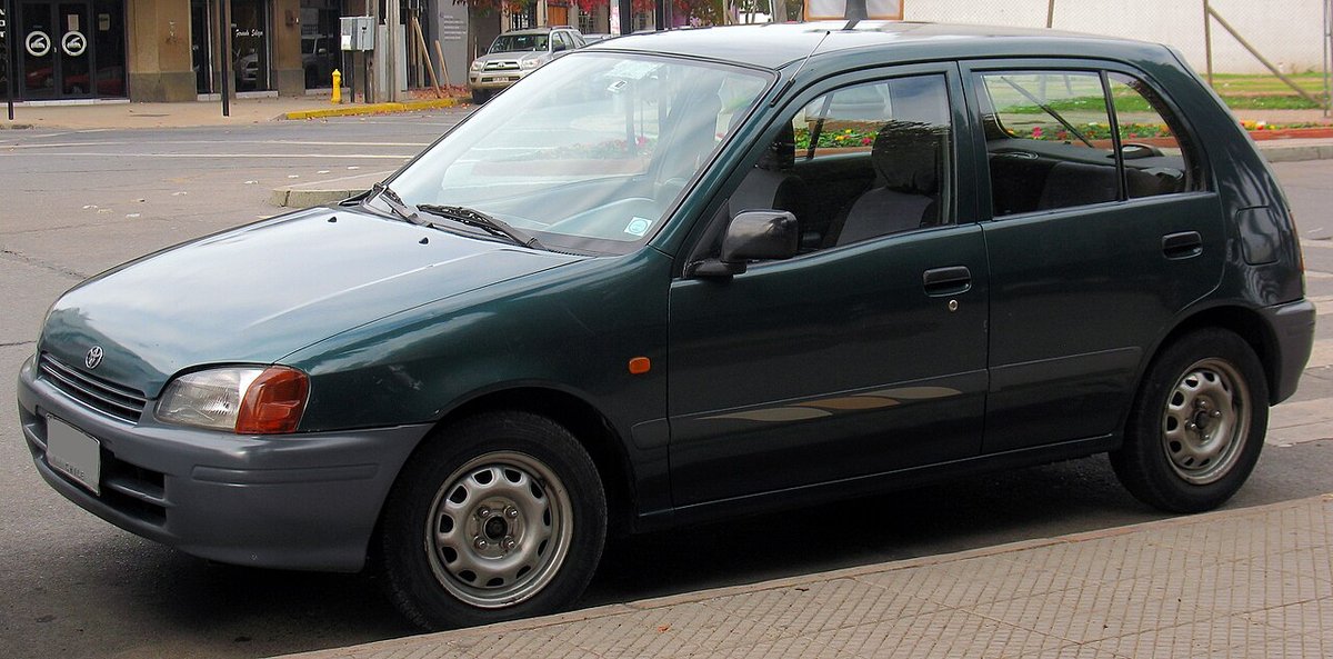 Toyota Starlet P90 5. generace