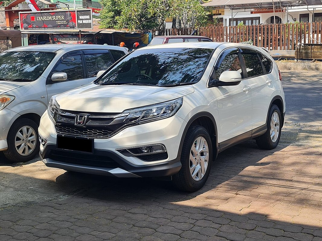 Honda CR-V 5. generace (RW1-RW8/RT5-RT6)
