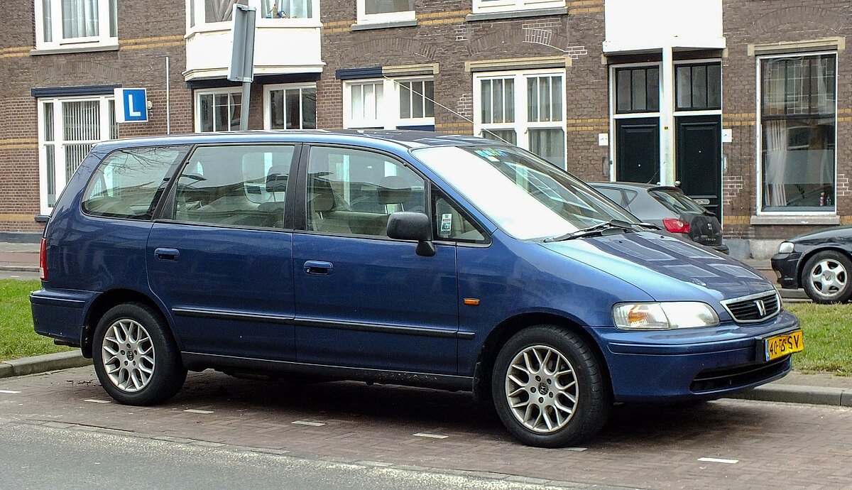 Honda Shuttle 2. generace (GK8/GK9/GP7/GP8)