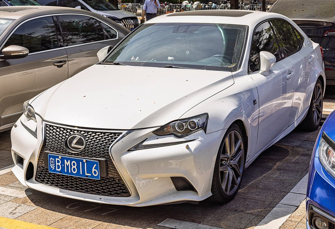 Lexus IS 3. generace (XE30)