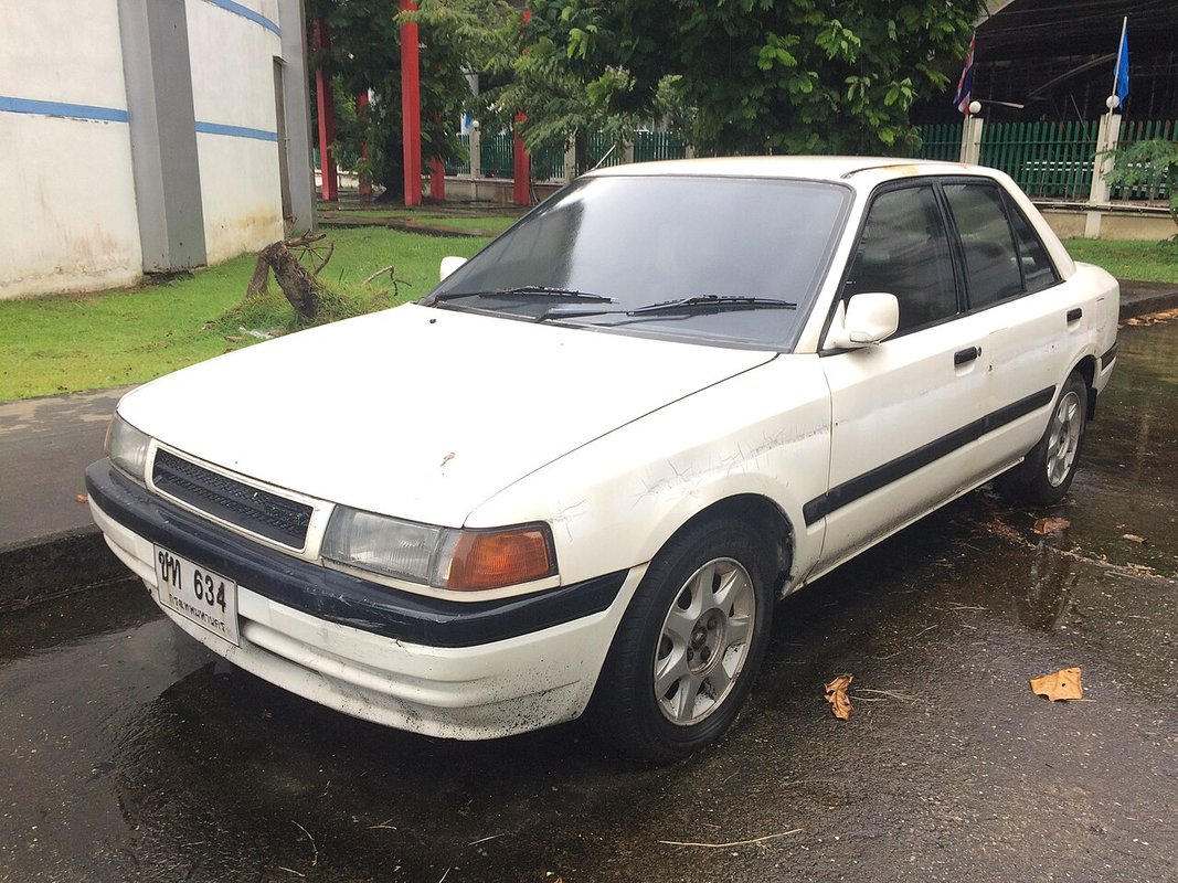 Mazda 323 1. generace (Familia 1. gen)