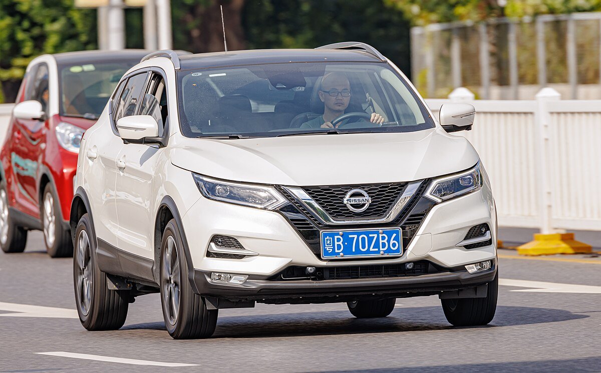 Nissan Qashqai 2. generace (J11)