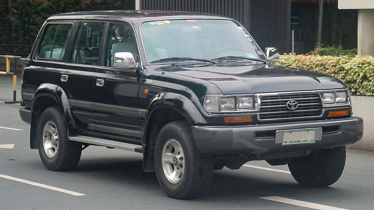 Toyota Land Cruiser 4. generace (J100)