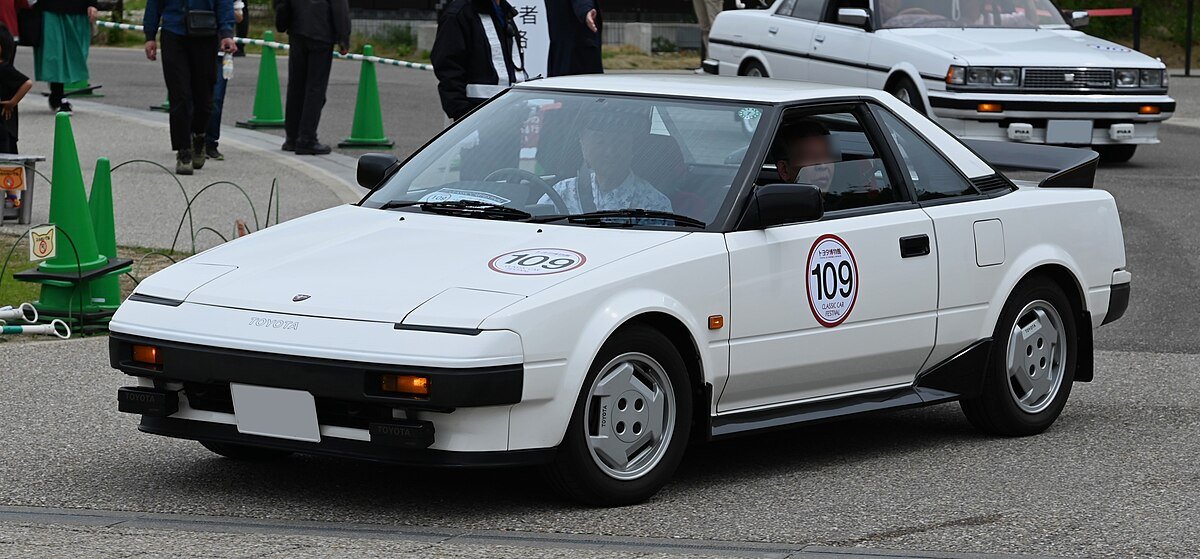 Toyota MR2 1. generace (W10)