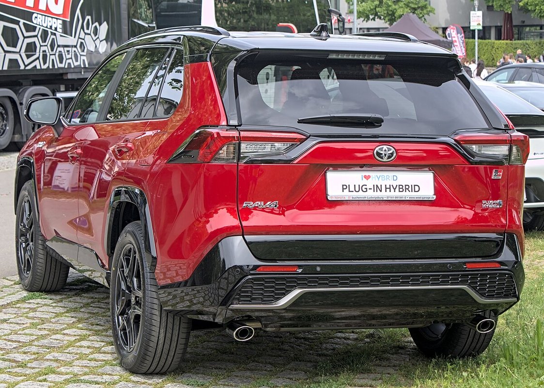 RAV4